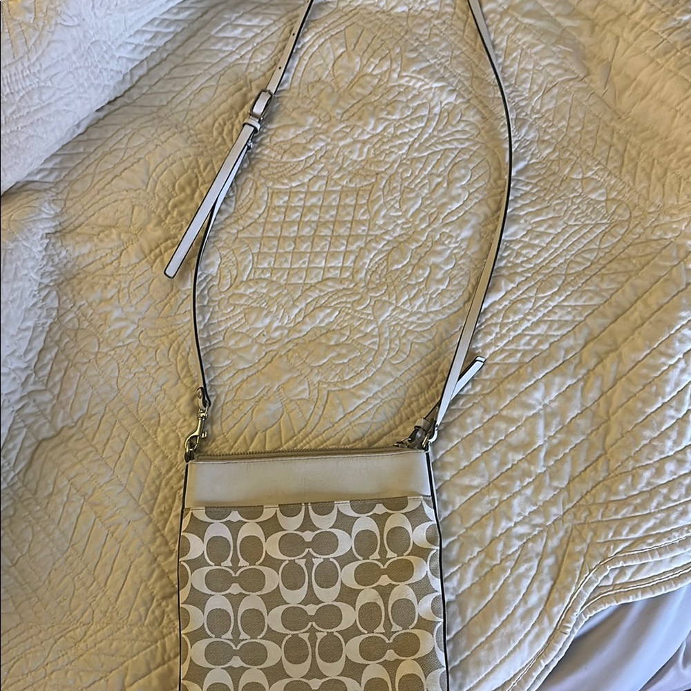Coach Signature Crossbody Bag - Cream and White